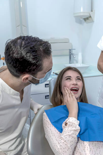 Best Dentist for Tooth Abscess  in Huber Heights, OH